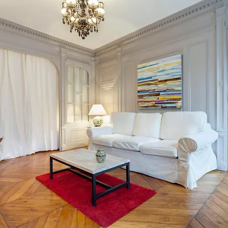 Colombe - Location T2 - Lyon 2 Apartment *