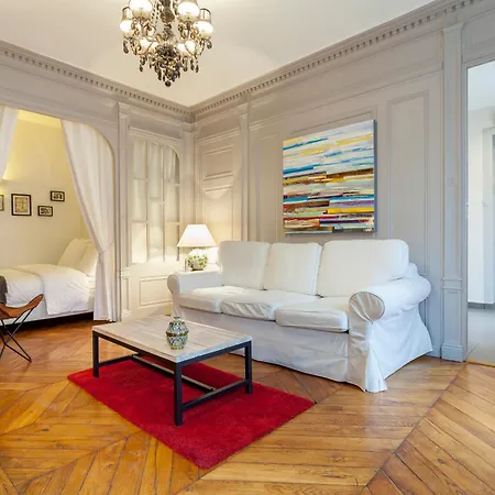Colombe - Location T2 - Lyon 2 Apartment