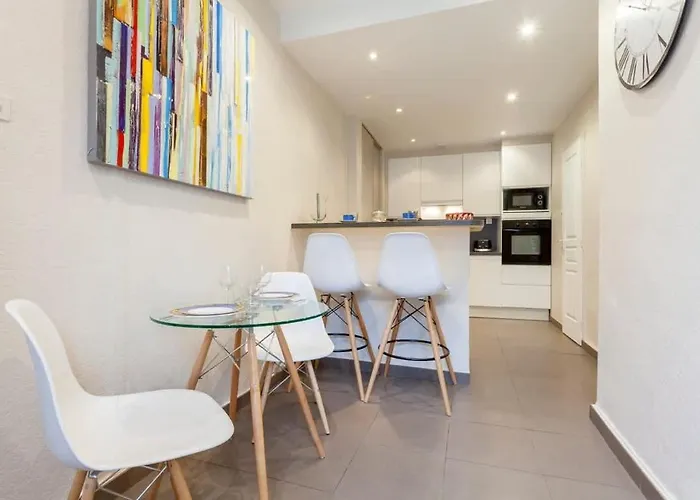 Colombe - Furnished - Downtown *