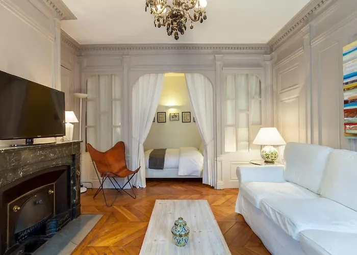 Colombe - Furnished - Downtown Appartement