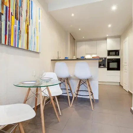 Colombe - Furnished - Downtown *